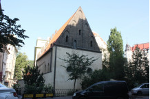 S056M - The Old-New Synagogue in Prague - smaller size